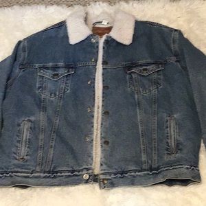 Men Levi winter Sherpa line denim truckers coat XL